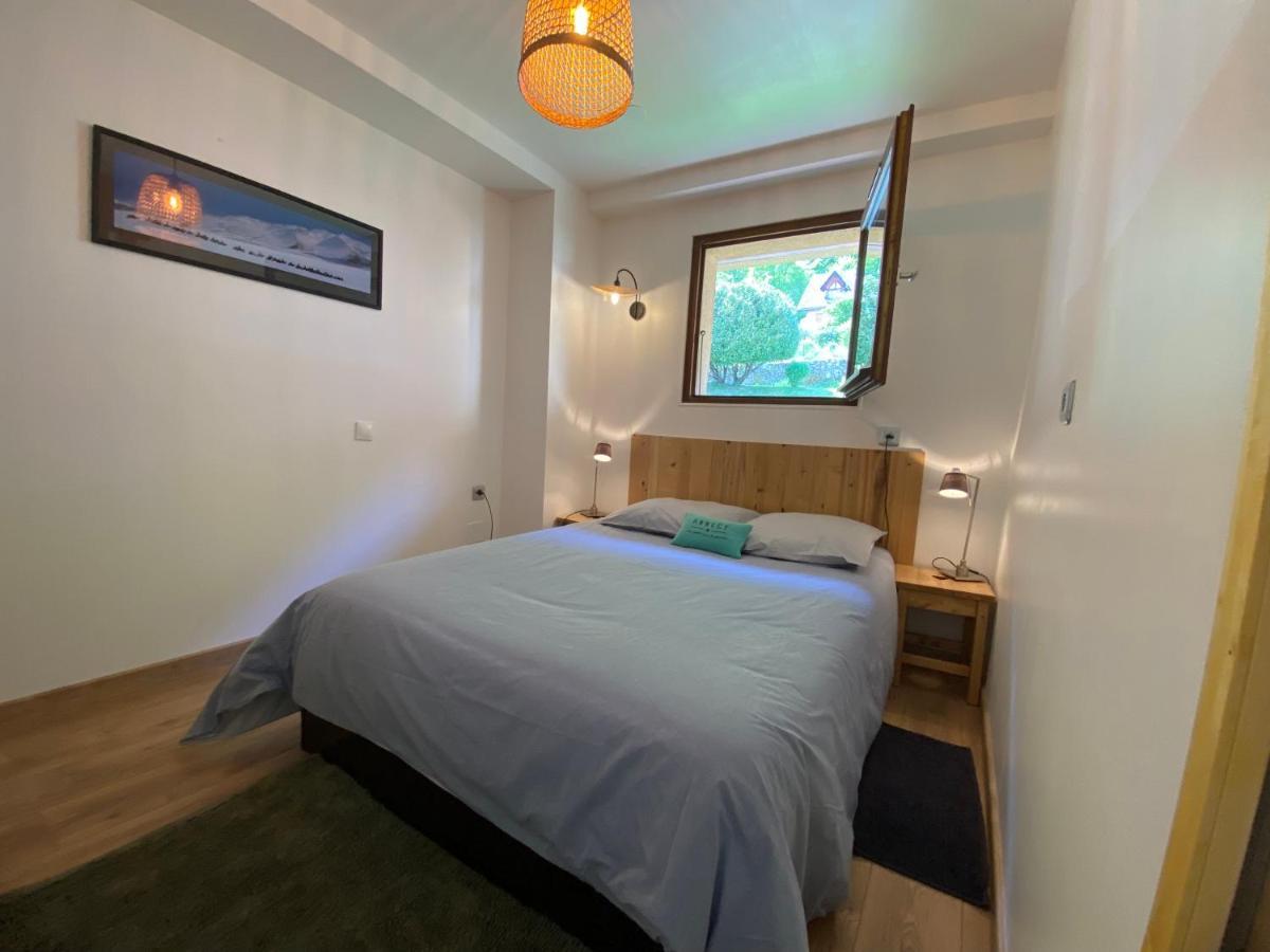 Appartement Au Calme Avec Vue Sur Les Montagnes. Sévrier Eksteriør billede