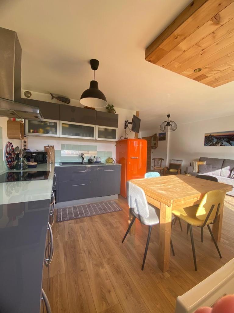 Appartement Au Calme Avec Vue Sur Les Montagnes. Sévrier Eksteriør billede